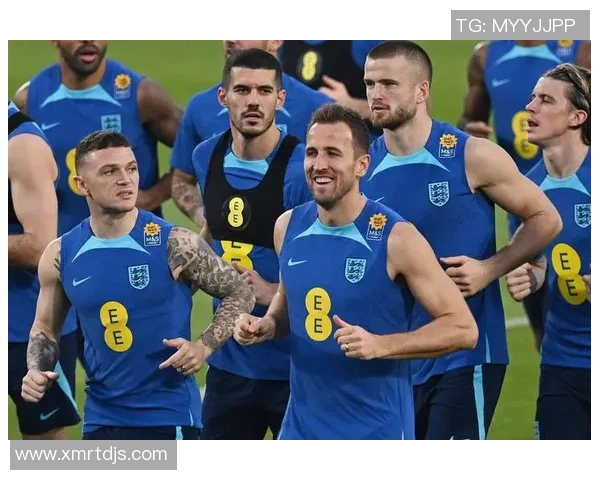 波斯光荣与上海绿地的激烈对决展现足球魅力与团队精神的巅峰较量