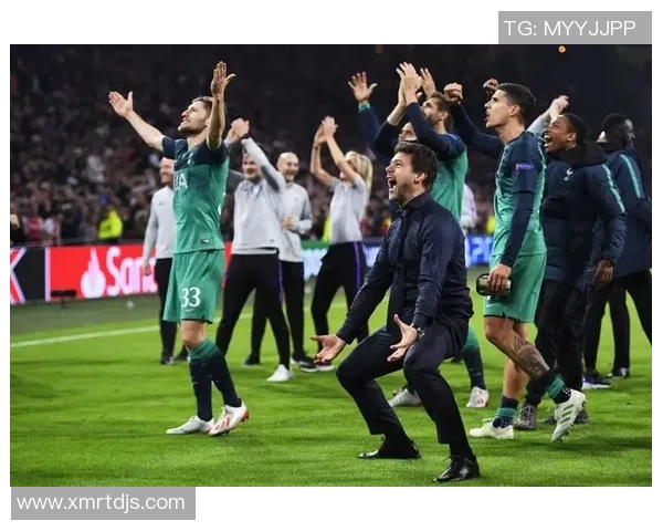 阿贾克斯与沃尔夫激战正酣谁能在欧战中笑到最后